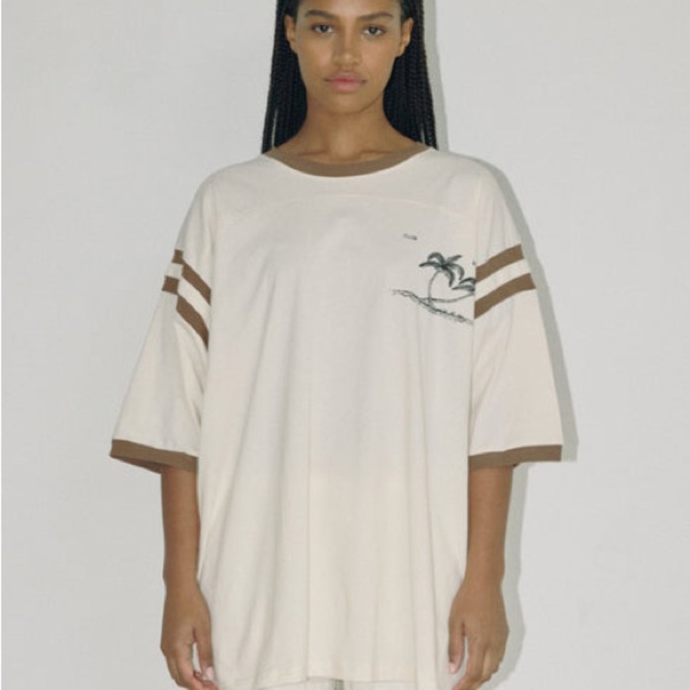 Boheme Goods Tourist Tee Size L/XL